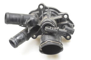Mercedes Benz C-Class 204 (2007–2014) Termostaadi korpus A2712000315 - 2