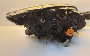 Mazda 323 VI (1998–2004) Scheinwerfer vorne P3665L - 4