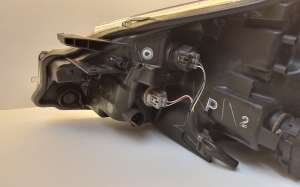 TOYOTA Yaris (2011–2020) Scheinwerfer vorne 0D195 - 6