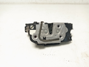 Volkswagen Polo V (2009–2017) Rear side door lock 6C0839013 - 2