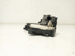 Volkswagen Polo V (2009–2017) Rear side door lock 6C0839013 - 4
