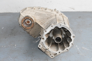 Volkswagen Touareg I (2002–2010) Verteilergetriebe und seine Teile 0AD341601C - 2