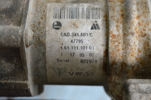 Volkswagen Touareg I (2002–2010) Verteilergetriebe und seine Teile 0AD341601C - 3