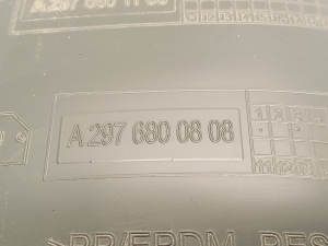 Mercedes Benz EQS 297 (2021–2026) Priekšējais apakšspārns A2976800808 - 2