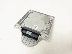 BMW 1 SERIES F20 (2010–2026) Airbag module 6867168 - 3