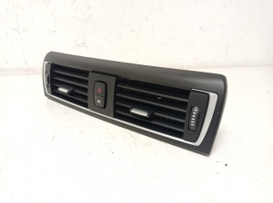 BMW 1 SERIES F20 (2010–2026) Dashboard air vent grilles 9317944 - 4