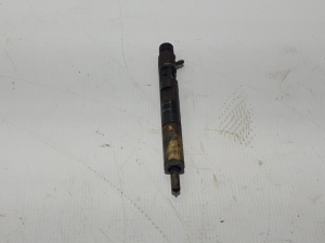 Injecteur de carburant - 8200794299
