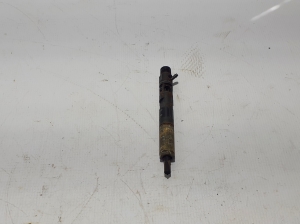 Injecteur de carburant - 8200794299