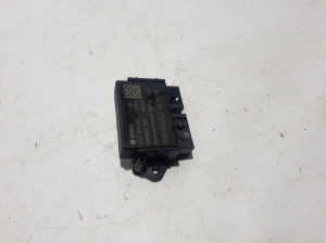 Parkimissüsteemi juhtplokk - 284L03170R