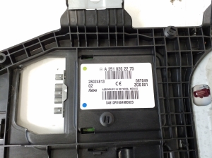 Mercedes Benz ML-Class 164 (2005–2011) Antena A2518202275 - 4
