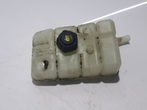   Coolant reservoir  - 217101626R 