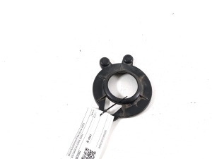   Other part under the hood  - 6872562 