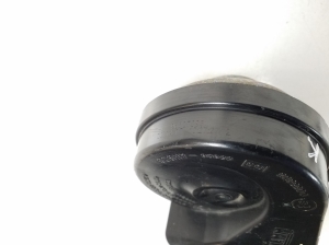 Chevrolet Captiva (2006–2016) Helisignaal 96627096 - 3