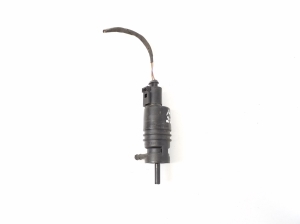 Mercedes Benz E-Class W212 (2009–2015) Front windshield washer pump A2218690121 - 3