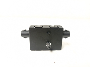 BMW 1 SERIES F20 (2010–2026) Antenna amplifier 9181453 - 2