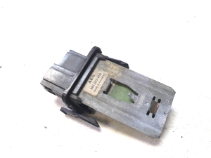 Cabin shoulder motor resistance - 881055650