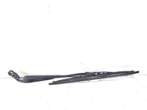 Volkswagen Golf III (1991–1997) Rear squeegee leg 1H6955706 - 4