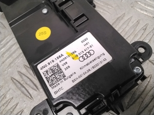 AUDI A8 D5 (2017–2026) Heater control panel 4N0919158A - 3