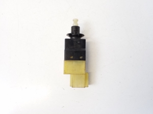 Mercedes Benz E-Class W211 (2002–2009) Bremslichtschalter A0015454409 - 2