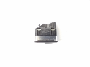 Mercedes Benz E-Class W212 (2009–2015) Schalter el. Fensterheber hinten A2049055502 - 2
