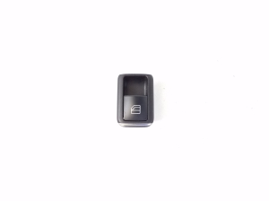 Mercedes Benz E-Class W212 (2009–2015) Schalter el. Fensterheber hinten A2049055502