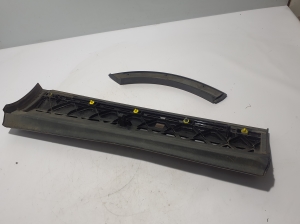 AUDI Q8 (2018–2026) Rear side door molding 4M8853969D - 4