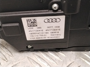 AUDI A8 D5 (2017–2026) Käiguvahetuse mehhanism 4N1713041E - 4