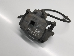 Mitsubishi L 200 (2006–2015) Front brake caliper 4605A201 - 2