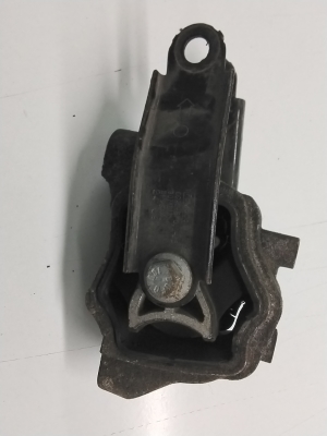 Land Rover Freelander (2006–2014) Engine mount 6G926P082AB - 4