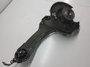 VOLVO XC60 (2008–2017) Tagumine rumm ja selle osad 31406321 - 2