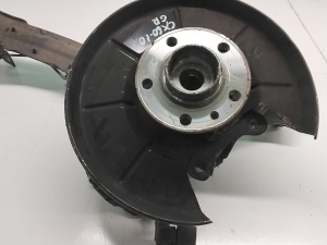 VOLVO XC60 (2008–2017) Tagumine rumm ja selle osad 31406321 - 3