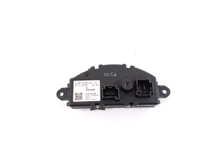 Cabin shoulder motor resistance - 9377854