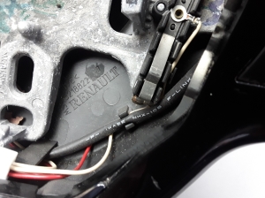 RENAULT Captur (2013–2019) Steering wheel 985105453R - 2