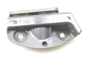 Rear bumper bracket - 7118193