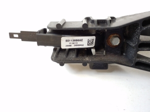Jeep Grand Cherokee WK2 (2010–2026) Rear side door exterior handle and its parts 55113686AE - 3