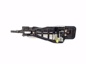 Jeep Grand Cherokee WK2 (2010–2026) Front door external opening handle and its details 68083849AE - 3