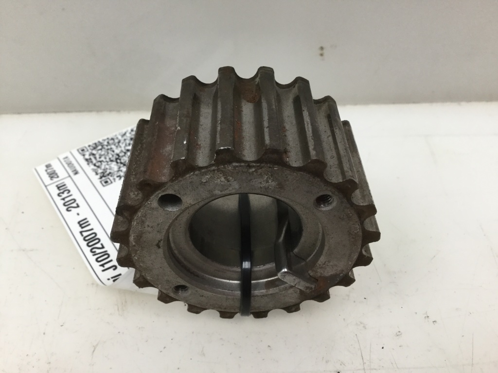 Used NISSAN Qashqai Crankshaft Pulley 371496