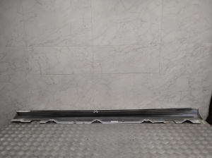 Mercedes Benz CLA-Class W118 (2019–2026) Schwellerverkleidung außen A1186909200 - 4