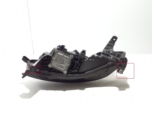 RENAULT Megane E-Tech CMF-EV (2022–2026) Esituli 260104574R - 4