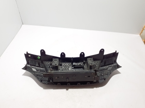 Dacia Spring (2021–2026) Kühlergrill 623105273R - 5