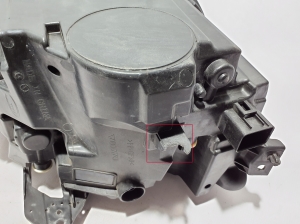 VOLVO XC60 (2017–2026) Headlight 31689277 - 2