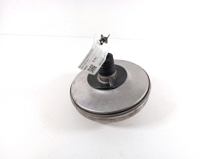   Brake booster  - 6882804 