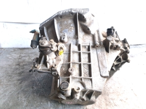 TOYOTA Yaris (1999–2005) Getriebe - 4