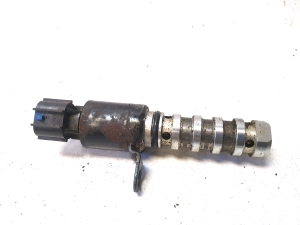 Camshaft position sensor - 52B700