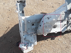 Mercedes Benz Citan 420 (2021–2026) Front outrigger A4206201100 - 2