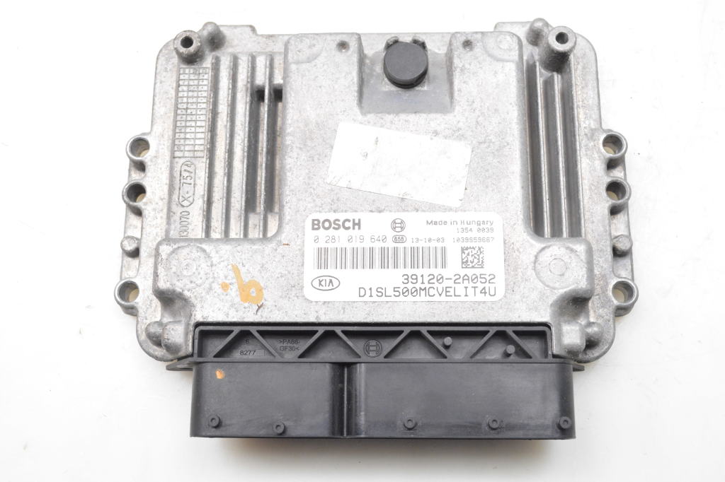 Kia Sportage (2010–2016) Engine control unit 391202A052