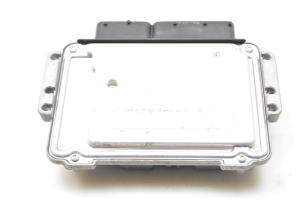 Kia Sportage (2010–2016) Engine control unit 391202A052 - 4