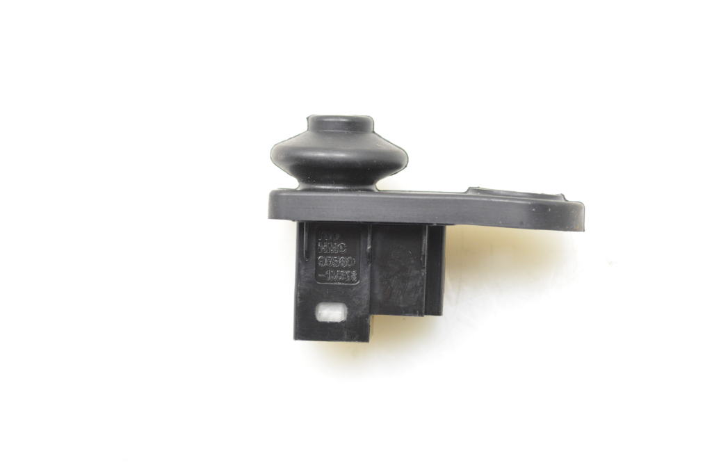 Kia Sportage (2010–2016) Ukselüliti kerel 935601M500