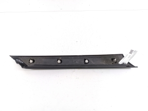 Mini Clubman F54 (2014–2026) Windshield pillar outer molding 7344184 - 4