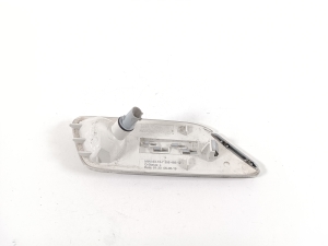 Mini Clubman F54 (2014–2026) Front fender turn signal 7358469 - 2